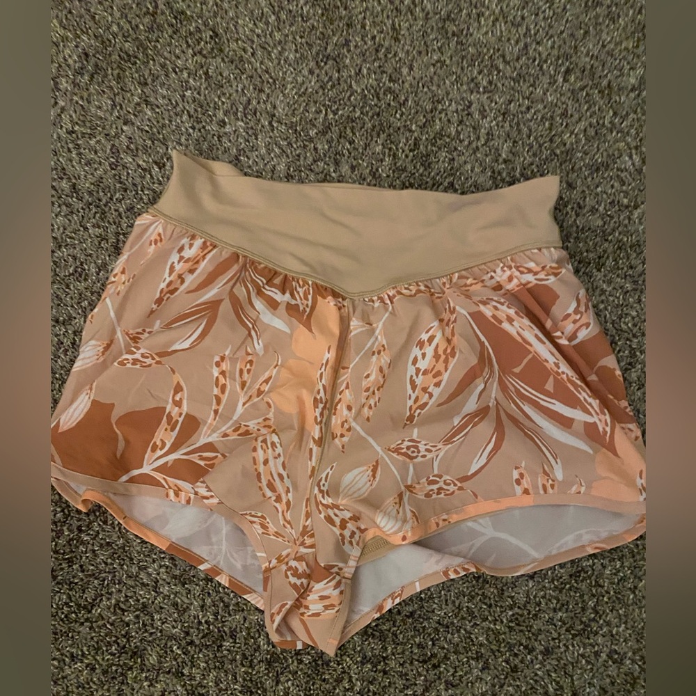 Aerie offline cross over, sz L, shorts